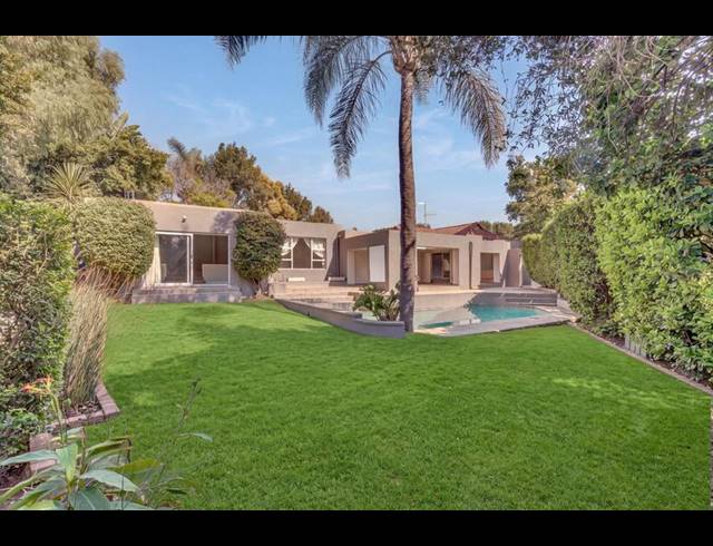 4 BEDROOM HOUSE FOR SALE IN FOURWAYS GARDENS